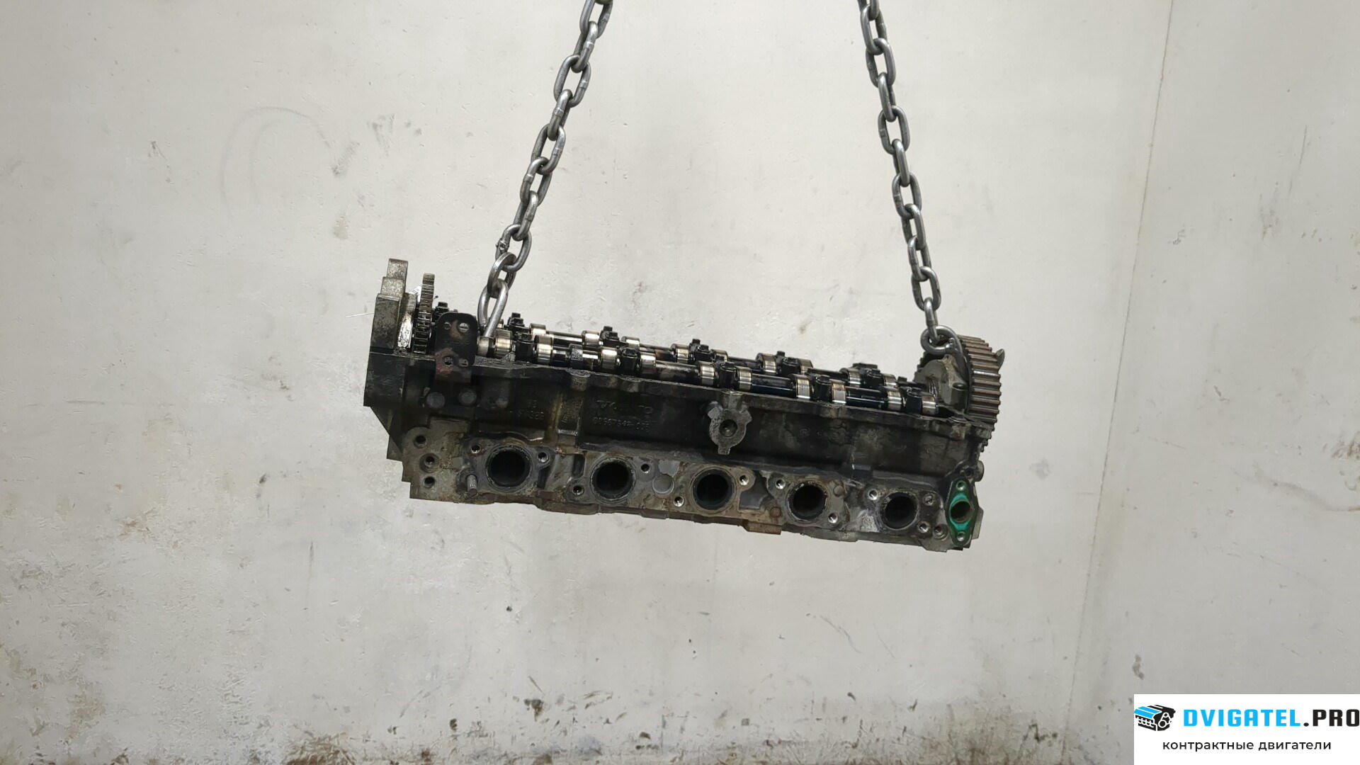 Головка блока цилиндров (ГБЦ) Volvo S80 2006 - 2016 D5244T5 2.4 л., Дизель, Турбо, артикул 8513834